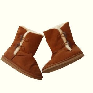 Kids Boots‎ Suede and Shearling  With Toggles size 11